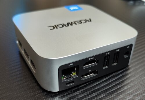 Vista Mini V1 背面